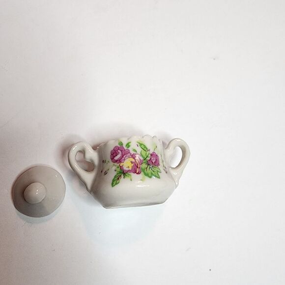 Miniature Porcelean Pitcher and Crock Set White with Flowers 1.5" Tall - Picture 7 of 8